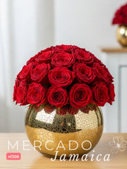 Elegancia y Pasión: 24 Rosas Rojas en Florero Esférico Craquelado