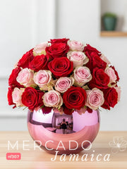 Pasión y Ternura: Arreglo de Rosas Rojas y Rosas Rosas