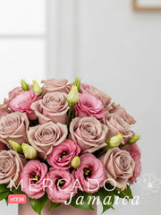 Rosas Baylis y Lisianthus Rosa: Una Combinación de Dulzura y Elegancia