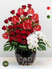 Rosas y Orquídeas: Pasión Exótica
